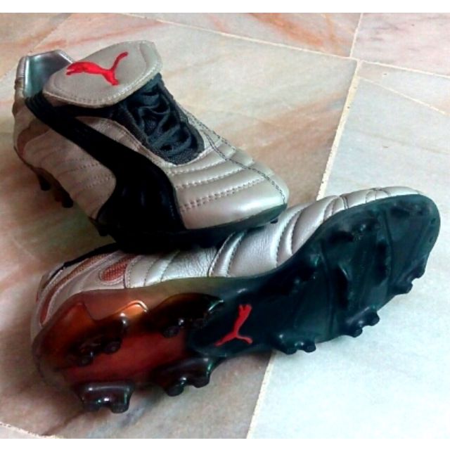Puma UK7 football boots Sports Equipment Sports Games Racket