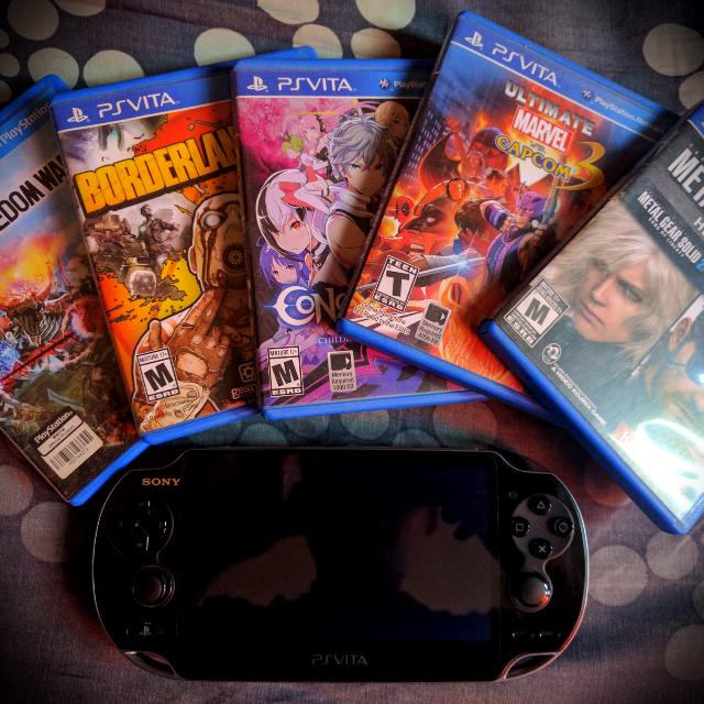 Sony PlayStation Vita Model PCH 1103