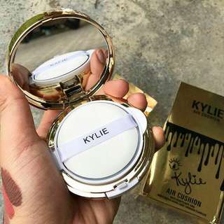 Kylie Air Cushion