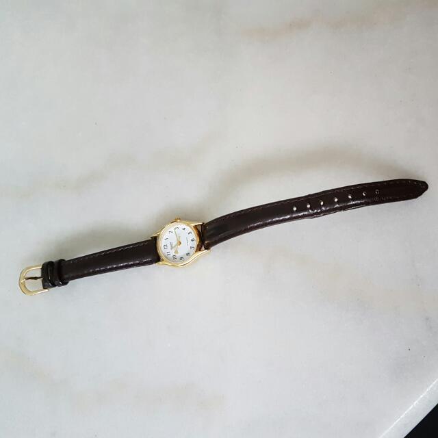 Casio watch clearance second hand