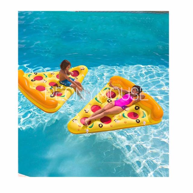 Pizza Pool Float (Category: Kids Toys) located in Singapore. Submitted by peonymouse (Listing ID 90866360, Image 4). Description: .