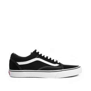 Vans 基本款帆布鞋