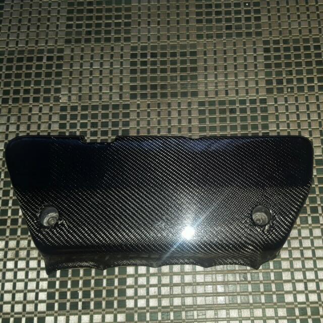 Carbon Fiber Intake Manifold Cover (K20), Car Accessories on Carousell
