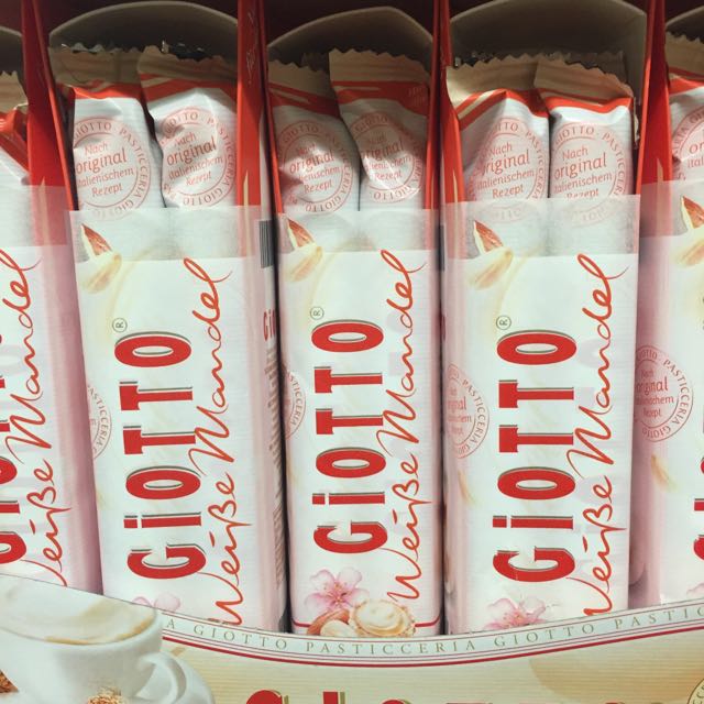 Ferrero Giotto White Chocolate Almond Cream Food Drinks Packaged Snacks On Carousell