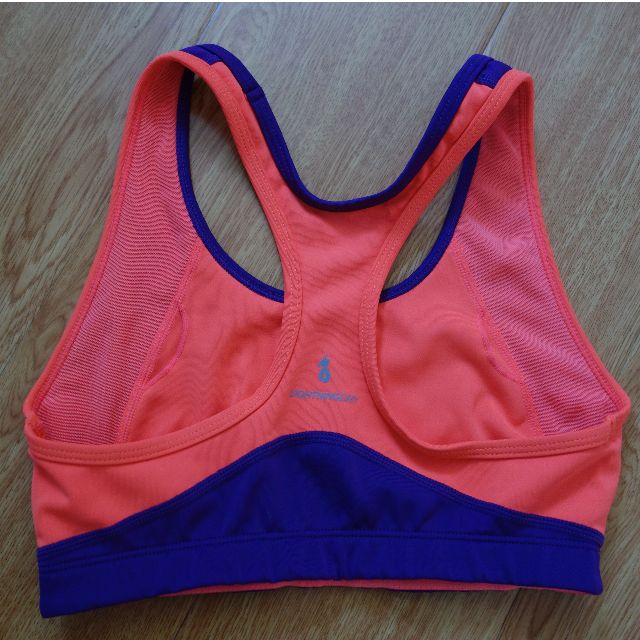 nb sports bra
