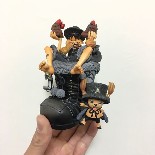 One Piece X Mastermind Japan Figure - Log McCoy, 興趣及遊戲, 玩具 