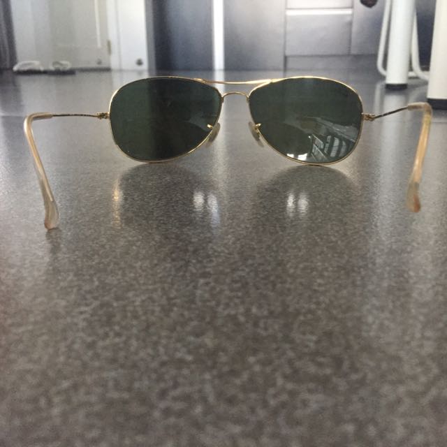 Ray Ban Cockpit RB 3362 Sunglasses (Category: Sunglasses & Eyewear) located in Pasig City. Submitted by theresidence (Listing ID 90981547, Image 3). Description: .