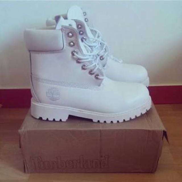 white timberlands women's