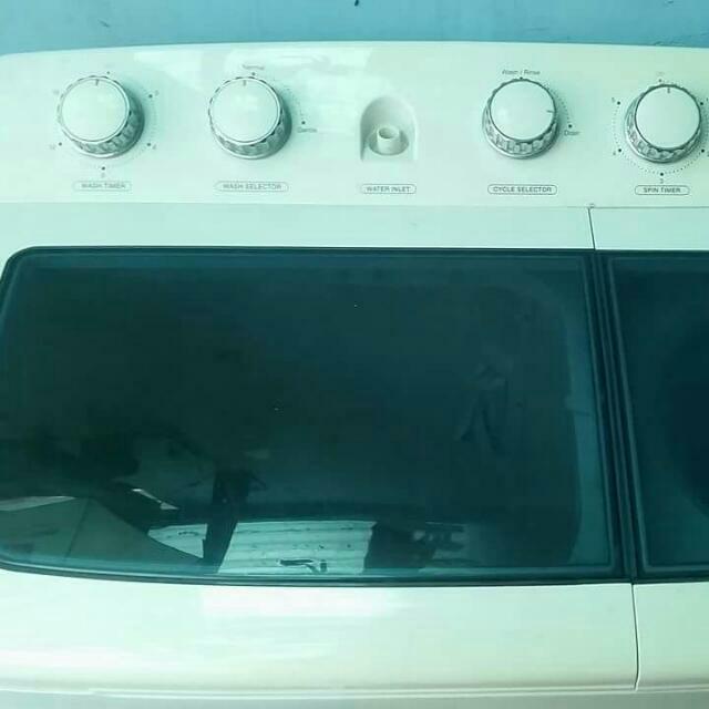 White Westinghouse Washing Machine 11kg, TV & Home Appliances, Kitchen