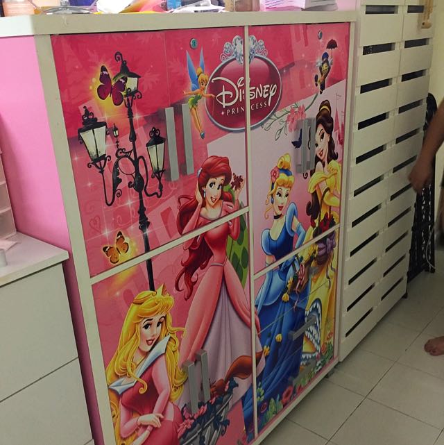 Princes almari shop