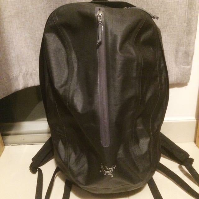 Arcteryx astri sales
