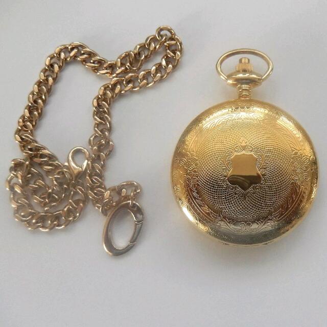 Heritage time pocket watch top