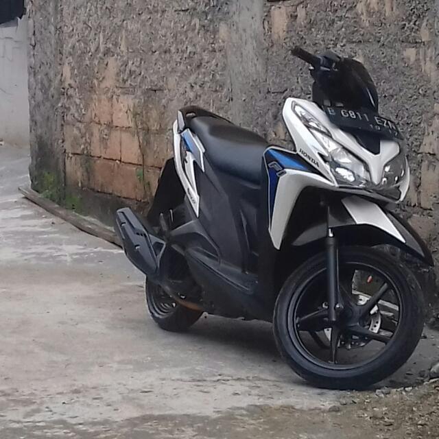 Gambar Vario Biru Putih - Blacki Gambar