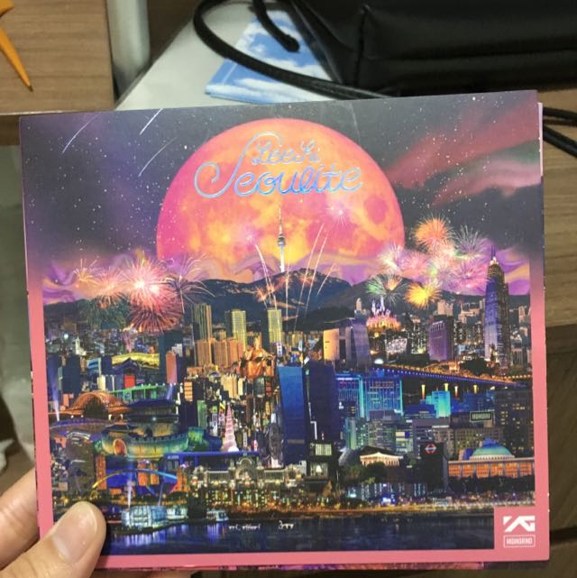 Lee Hi Seoulite Album, Hobbies & Toys, Memorabilia & Collectibles, K