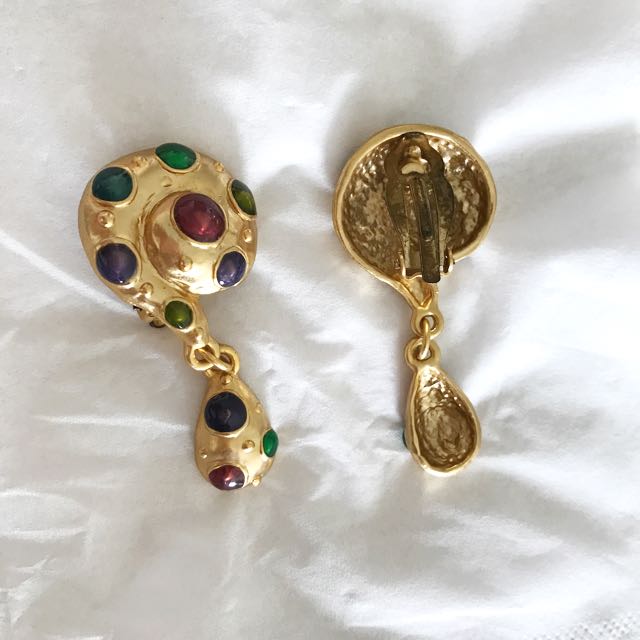 CHOMEL Vintage Clip on Gold Earrings Costume Jewellery