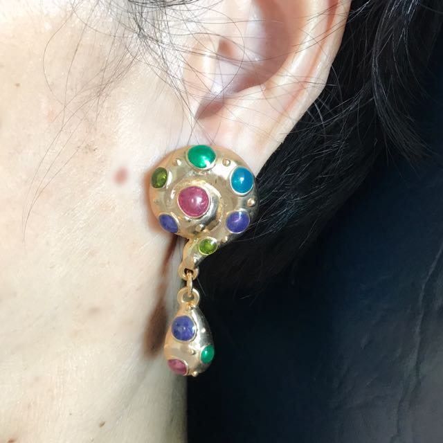 Gold earrings costume jewellery online