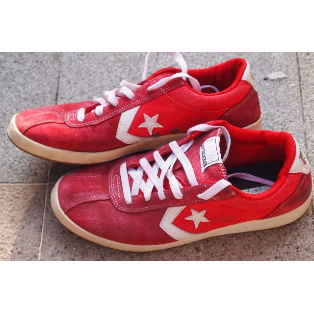 converse red maroon