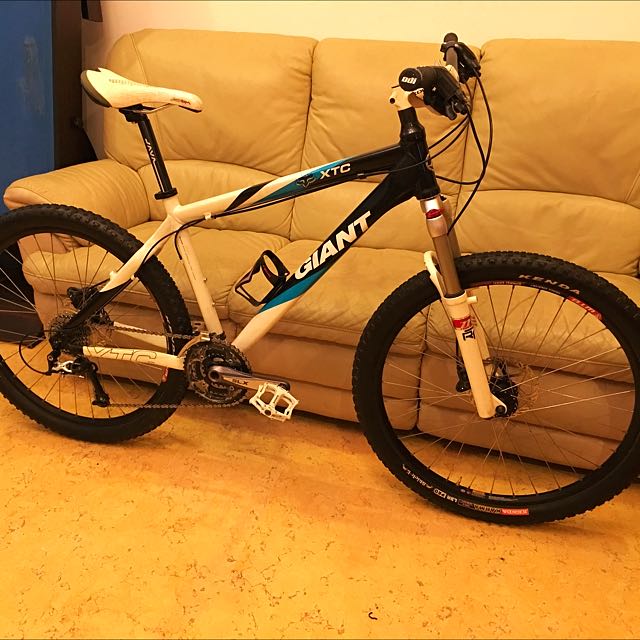 Giant manitou hotsell bike