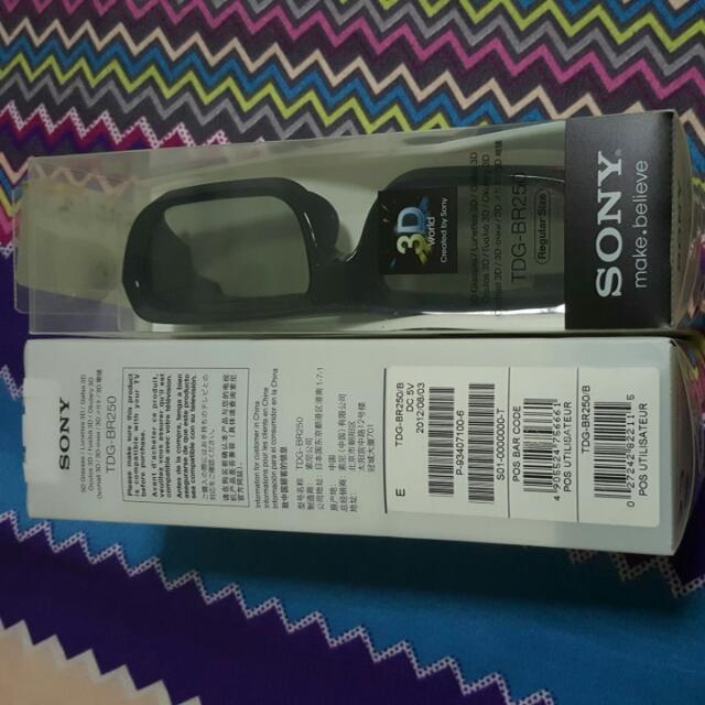 Sony 3D Glasses (TDGBR250), TV & Home Appliances, TV & Entertainment