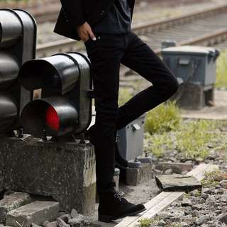 Black Jean (Instock)