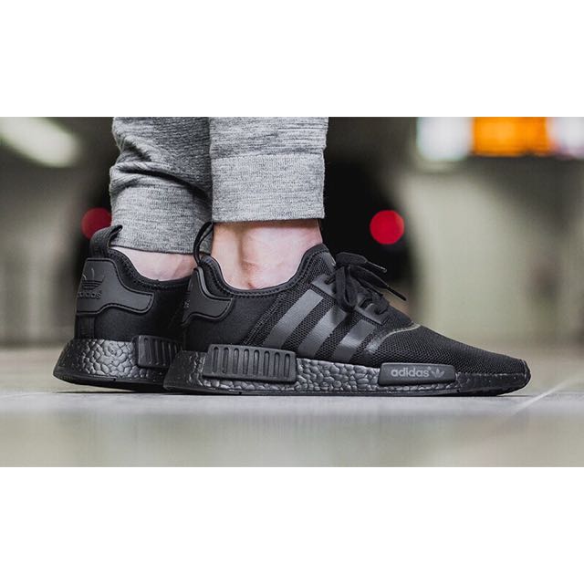 adidas nmd triple black price
