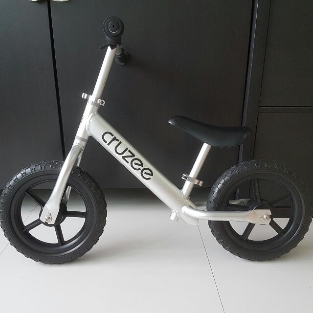 Cruzee Balance Bike, Babies \u0026 Kids 