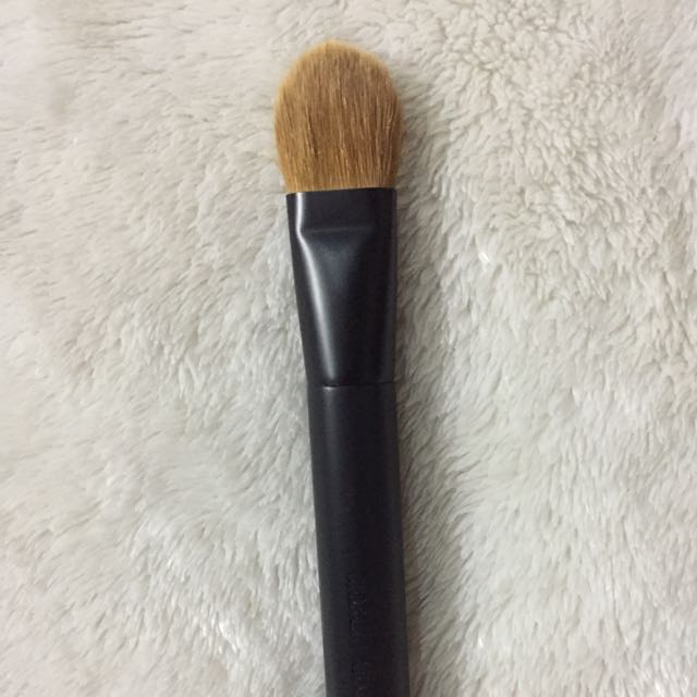 giorgio armani foundation brush