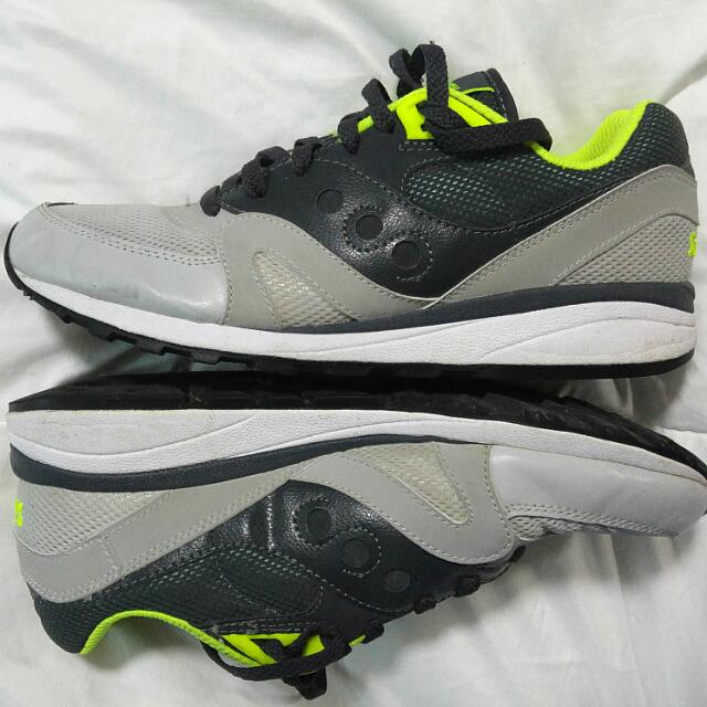 saucony shoes clearance