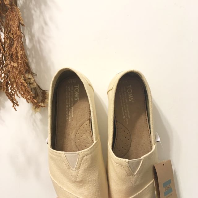 Toms classic natural canvas clearance