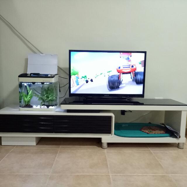 Used TV Console, Furniture & Home Living, Furniture, TV Consoles on