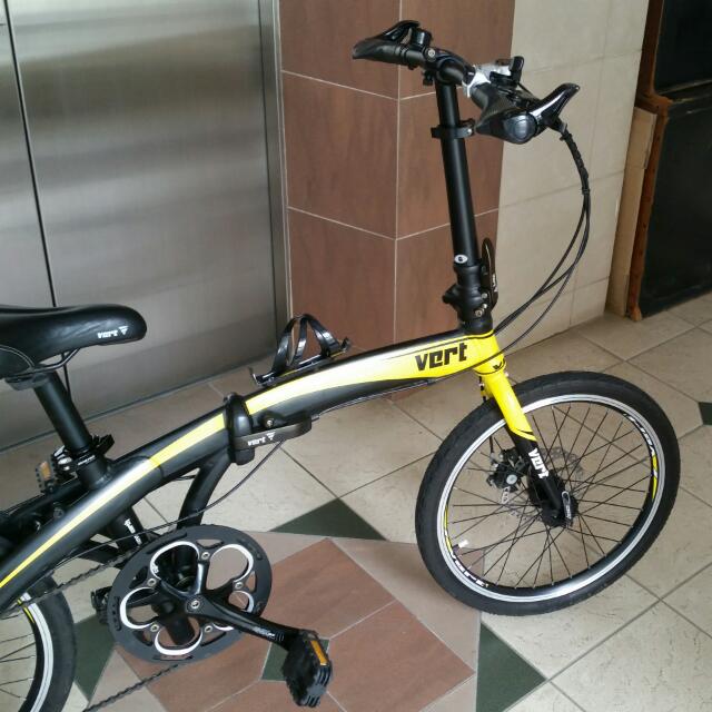 Vert 8 folding sale bike