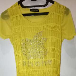 Kaos Kuning