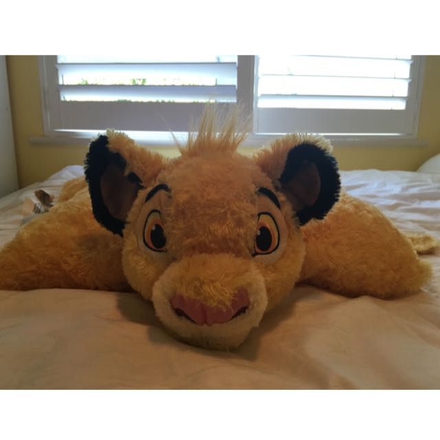 simba plush pillow