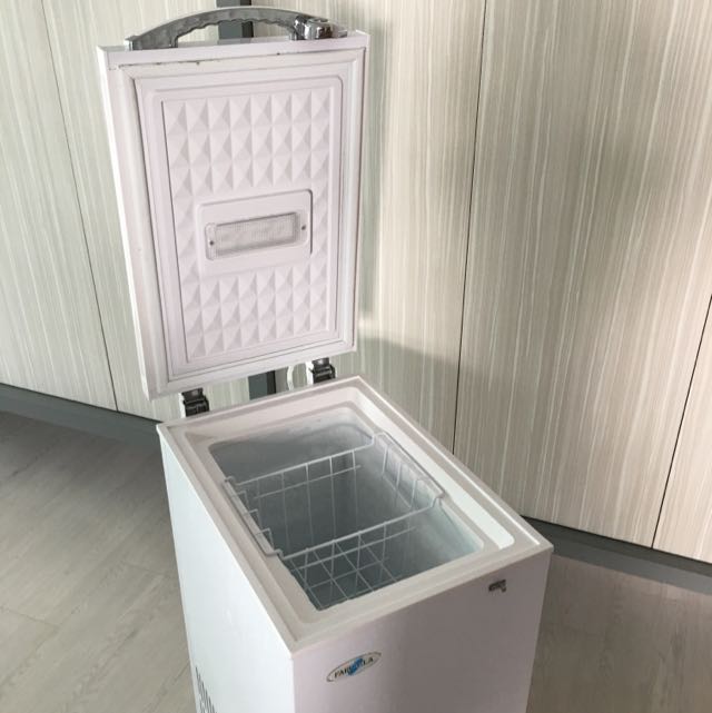 farfalla slim chest freezer