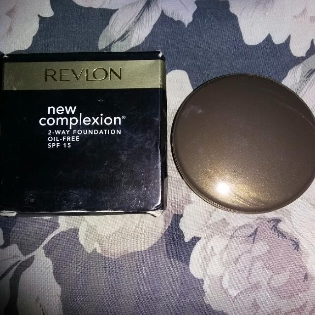 Bedak Revlon New Complexion Kesehatan Kecantikan Rias Wajah Di Carousell