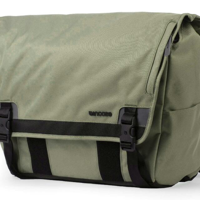 Incase range 2025 messenger