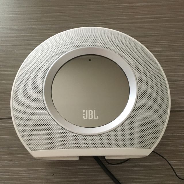 JBL Radio Alarm Clock, Furniture & Home Living, Lighting & Fans, Lighting on Carousell