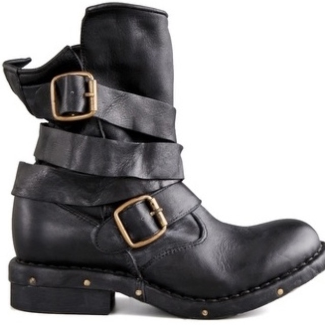 Jeffrey Campbell BRIT BLACK WRAP STRAP BOOTIES 38 or AUS 8 New Women s Fashion Shoes on Carousell