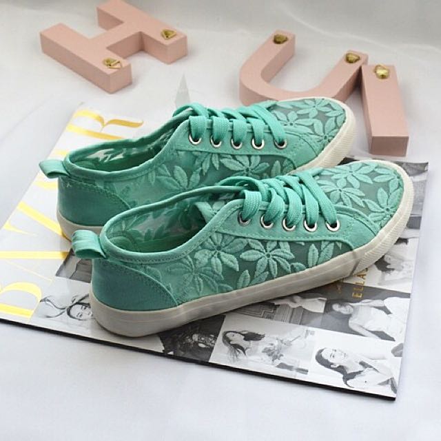 Atmosphere Primark Ladies Basic Essential Casual Sneakers Floral