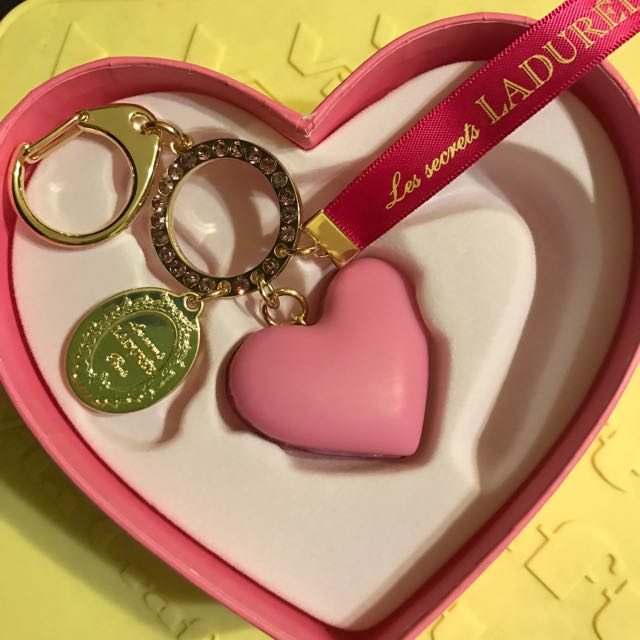 LADUREE - Macaron charm keyring 10cm