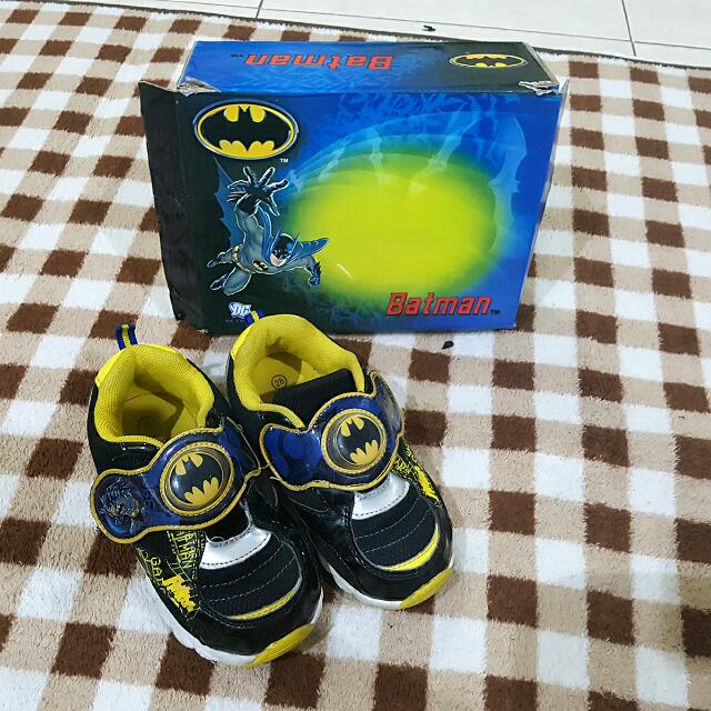 batman lightup shoes