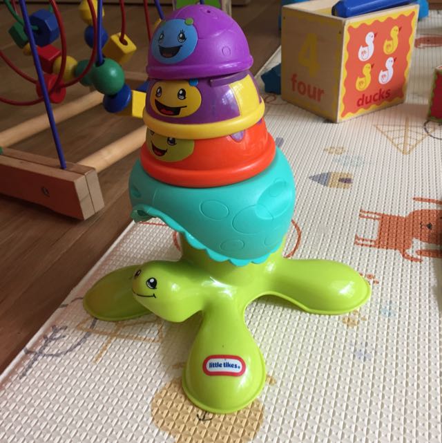 jumping turtle toy