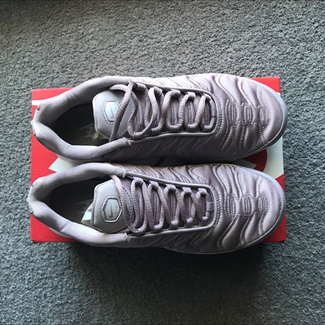 Nike air max plus plum fog clearance