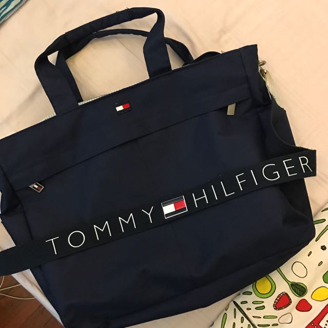 tommy hilfiger changing bag