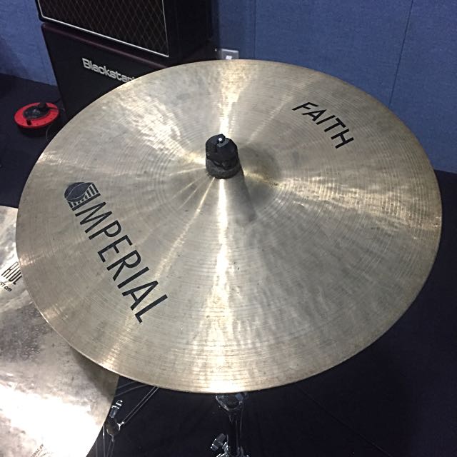 Imperial cymbals store