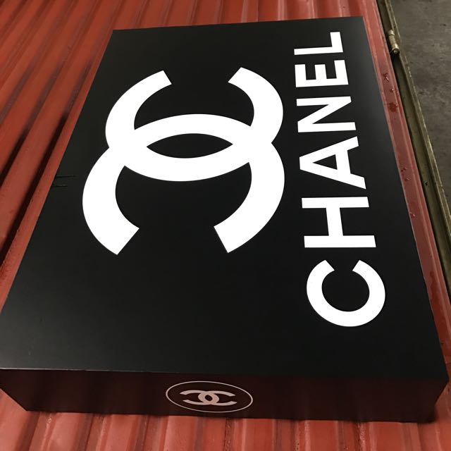 Chanel No. 5 Decal Sticker Logo, coco chanel, text, trademark png