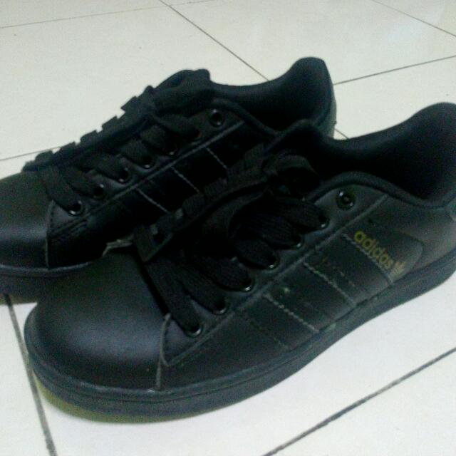 kasut adidas