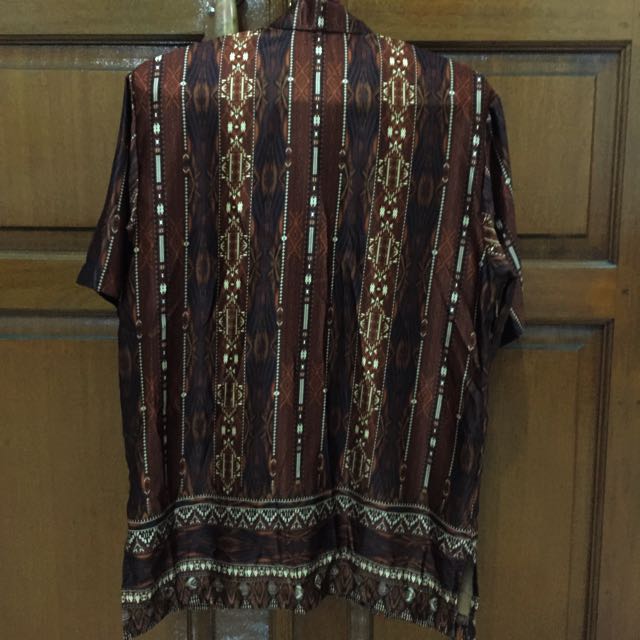 Kemeja Batik Semi Sutra Murah Fesyen Pria Pakaian Di Carousell