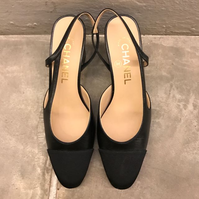 chanel slingback size