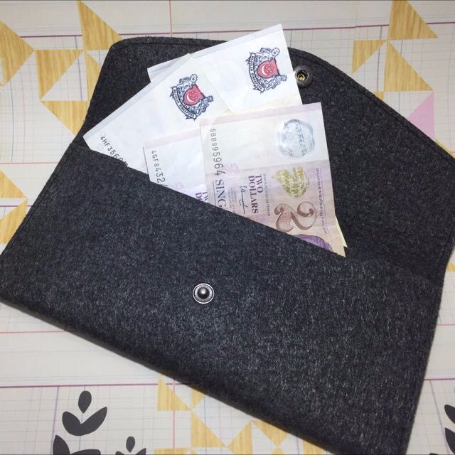 Multi Purpose Pouch (Category: Bags & Wallets) located in Singapore. Submitted by houseofcuties (Listing ID 92196755, Image 3). Description: .